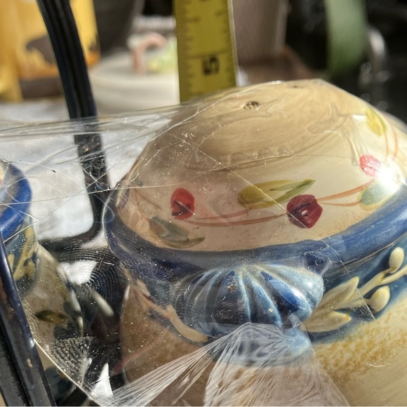 CIC Blue Floral Salt and Pepper Shakers With Caddy Blue Trim & Floral Mo… - Picture 8 of 8